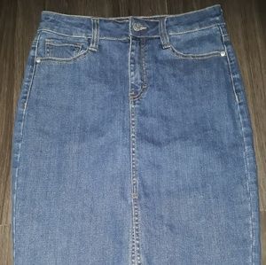 Guess denim skirt